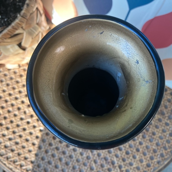 Golden Chinoiserie Painted Peonies Ceramic Vase - Picture 10 of 12